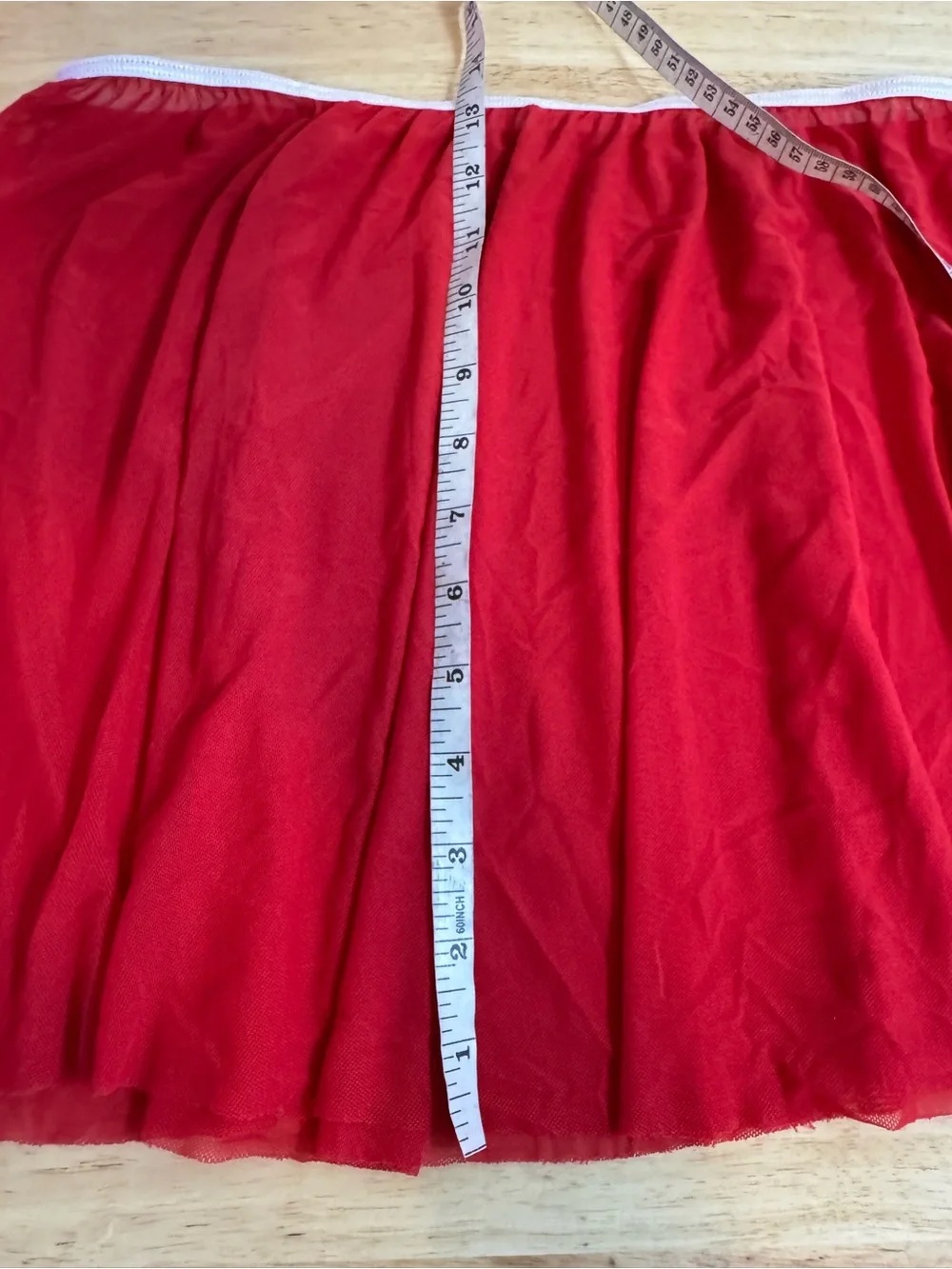 N/A lipstick red